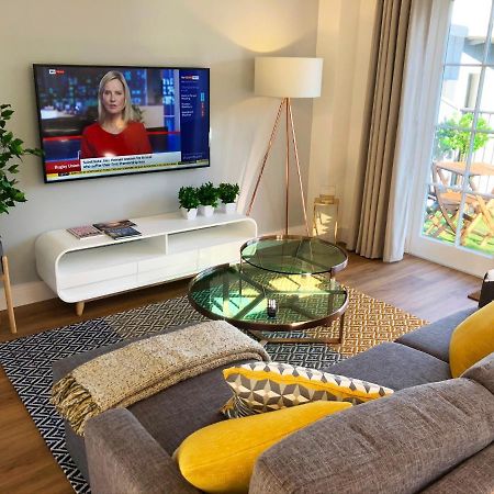 Апартаменты Parkside Penthouse Йеавил Экстерьер фото